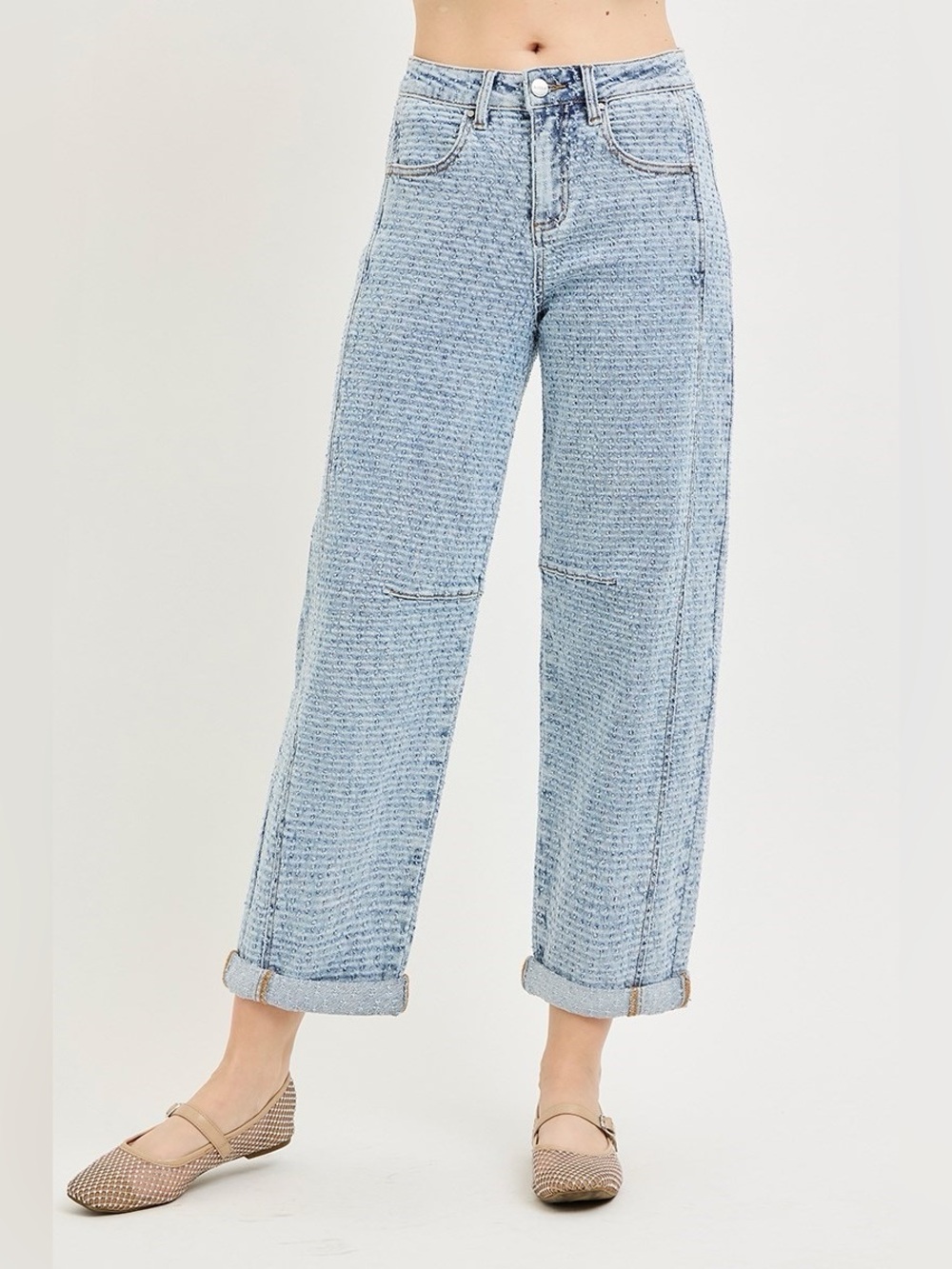 PGC21739 LIGHT Risen Slouchy Barrel Textured Denim Jeans